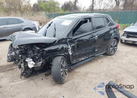 2019 Nissan Kicks S/Sr/Sv из США, поврежденный, VIN 3N1CP5CU1KL525324